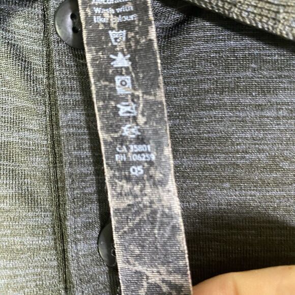 Lululemon Men's Large Short Sleeve Green Metal Vent Tech Performance Polo Shirt - Picture 6 of 9